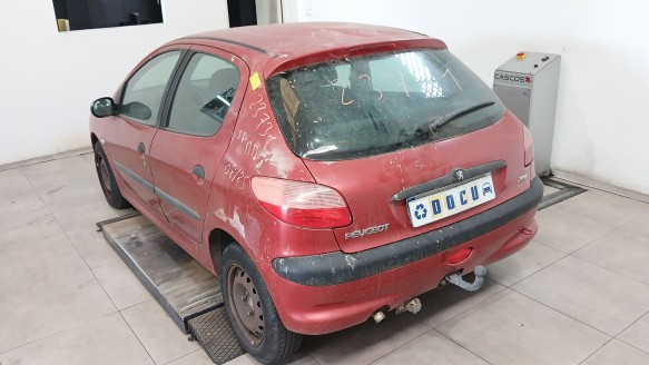 peugeot 206 hatchback (2a/c) 1998-2012 del año 1999
