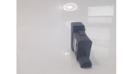 Recambio de warning para mazda cx-5 2017- 2.0 cat referencia OEM IAM K123664H0  