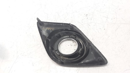 Recambio de rejilla paragolpes derecha para toyota hilux (kun) 2005-2016 referencia OEM IAM 520300K010  