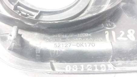 Recambio de rejilla paragolpes derecha para toyota hilux (kun) 2005-2016 referencia OEM IAM 520300K010  