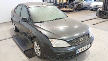ford mondeo iii sedán (b4y) 2000-2007 del año 2001