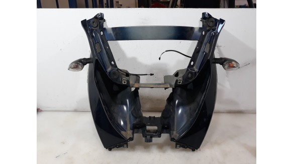 Recambio de escudo delantero para piaggio mp3 - mp3 400 lt (m64) referencia OEM IAM 62306000EU 62306000EU 