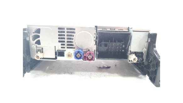 Recambio de sistema audio / radio cd para mini f56 2013- 1.5 12v referencia OEM IAM 5A04034  