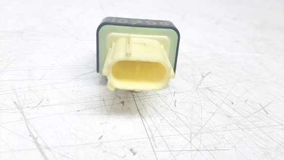 Recambio de sensor para lexus is 2013- 2.5 16v cat (híbrido) referencia OEM IAM 8983112040  