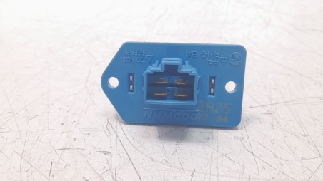 Recambio de resistencia calefaccion para kia stonic (ybcuv) 2017- 1.2 cat referencia OEM IAM 97179H8000  