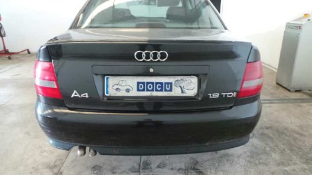 audi a4 berlina (b5) 1999-2000 del año 2004