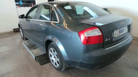 audi a4 berlina (8e) 2000-2004 del año 2002