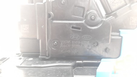 Recambio de cerradura puerta trasera izquierda para kia niro 2016- referencia OEM IAM 81410AT010  