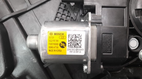 Recambio de elevalunas delantero derecho para kia niro 2016- referencia OEM IAM 82480AT060  