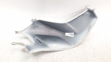 Recambio de moldura para bmw r 1250 rt 2018- referencia OEM IAM 46638533573  