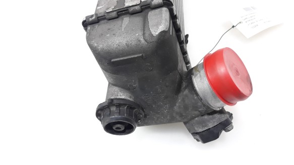 Recambio de intercooler para hyundai i30 (fd) 2007-2012 1.6 crdi referencia OEM IAM 282712A600 282702A62X 282702A62X