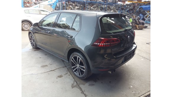 volkswagen golf vii lim. 2012-2017 del año 2014