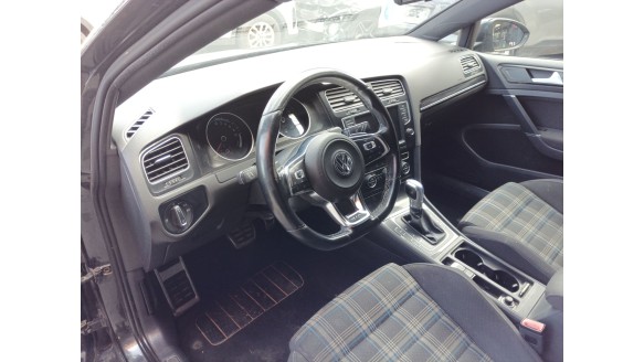 volkswagen golf vii lim. 2012-2017 del año 2014