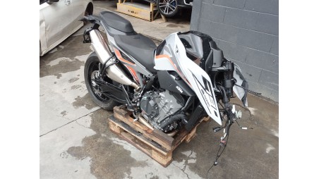 ktm duke - del año 2024