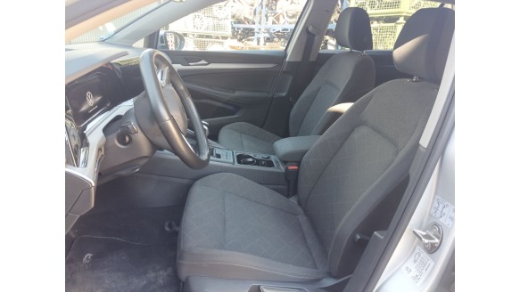 volkswagen golf viii variant (cg5, db5) 2020- del año 2022