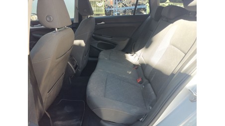 volkswagen golf viii variant (cg5, db5) 2020- del año 2022