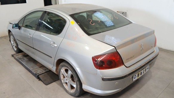peugeot 407 (6d_) 2004-2011 del año 2004