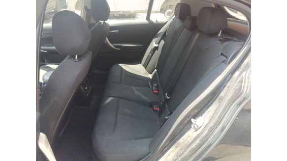 bmw 1 (f20) 2011-2019 del año 2013