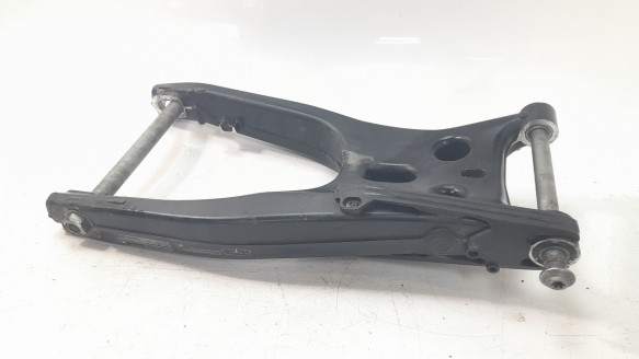 Recambio de basculante para bmw f 900 xr 2019- referencia OEM IAM 33358389080  