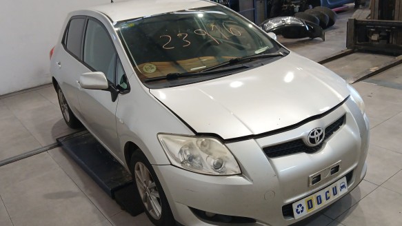 toyota auris (_e15_) 2006-2012 del año 2010