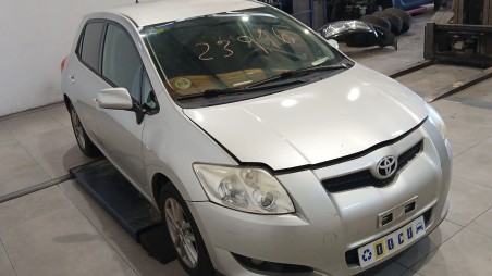 toyota auris (_e15_) 2006-2012 del año 2010