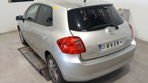 toyota auris (_e15_) 2006-2012 del año 2010