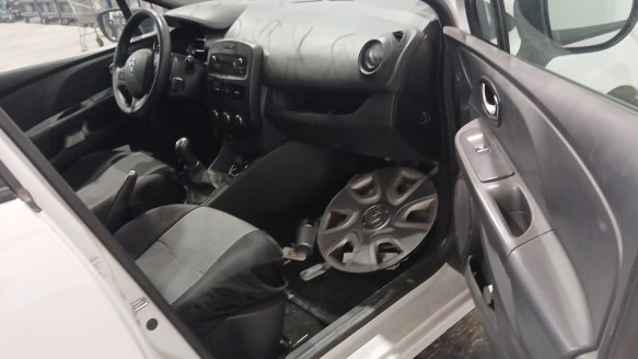 renault clio iv (bh_) 2012- del año 2015