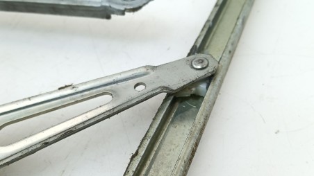 Recambio de elevalunas trasero derecho para toyota prius (_w3_) 2008- 1.8 hybrid (zvw3_) referencia OEM IAM 6980152070 698015207