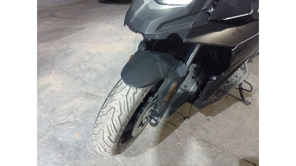 Recambio de guardabarros para bmw c - c 400 x referencia OEM IAM 46618558226  