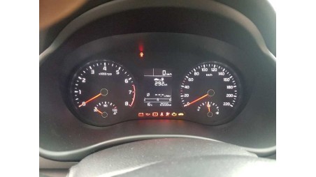 kia stonic (ybcuv) 2017- del año 2018