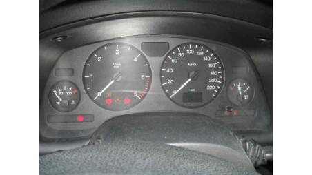 opel astra g berlina 1998-2004 del año 2000