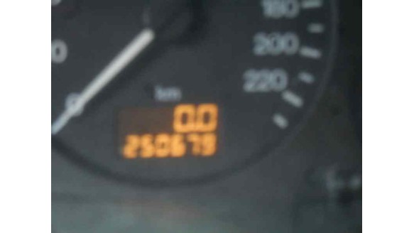 opel astra g berlina 1998-2004 del año 2000