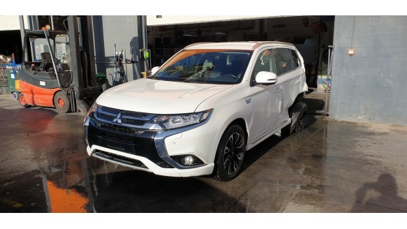 mitsubishi outlander (gf0) 2012- del año 2018