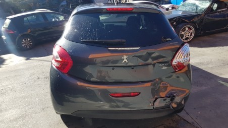 peugeot 208 2012-2019 del año 2015