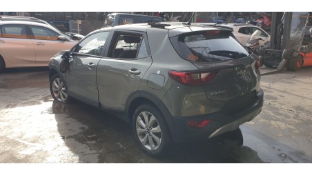 kia stonic (ybcuv) 2017- del año 2022
