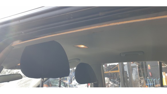 kia stonic (ybcuv) 2017- del año 2022