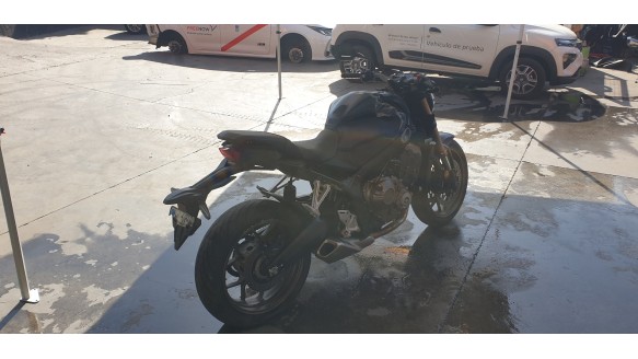 honda cb 650r 2018- del año 2019