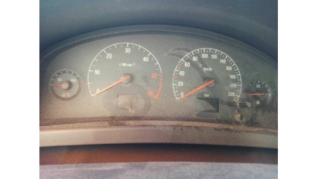 opel vectra c berlina 2002-2005 del año 2002