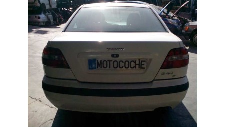 volvo s40 berlina 1995-2005 del año 2000