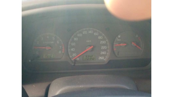 volvo s40 berlina 1995-2005 del año 2000