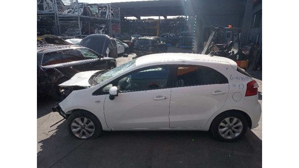 kia rio (yb) 2016- del año 2017
