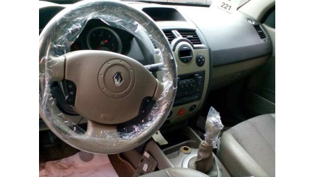 renault megane ii coupe/cabrio 2003-2009 del año 2004