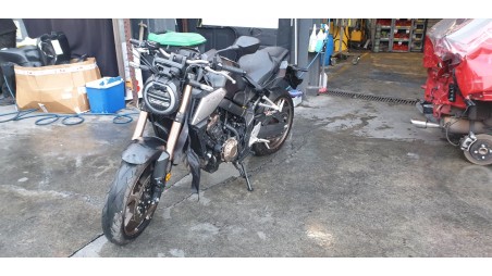 honda cb 650r 2018- del año 2021