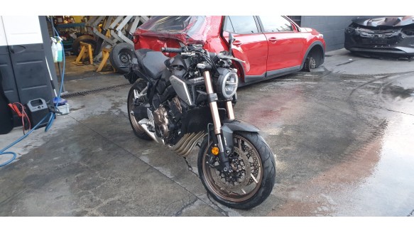 honda cb 650r 2018- del año 2021