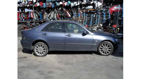 lexus is200 (gxe10) 1998-2005 del año 2004