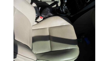 lexus is200 (gxe10) 1998-2005 del año 2004