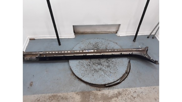 Recambio de estribos laterales para jaguar xf ii (x260) 2015- 3.0 d referencia OEM IAM C2Z7668XXX C2Z7668XXX 