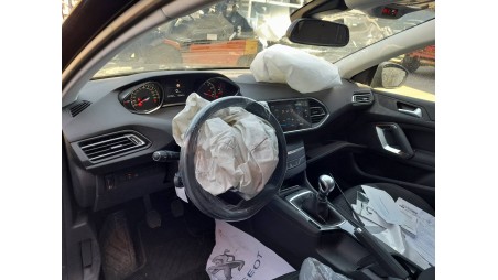 peugeot 308 2013- del año 2013