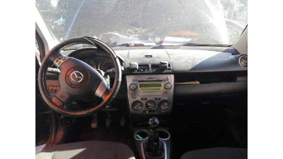 mazda 2 berlina (dy) 2003-2007 del año 2003