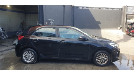 kia rio (yb) 2016- del año 2017